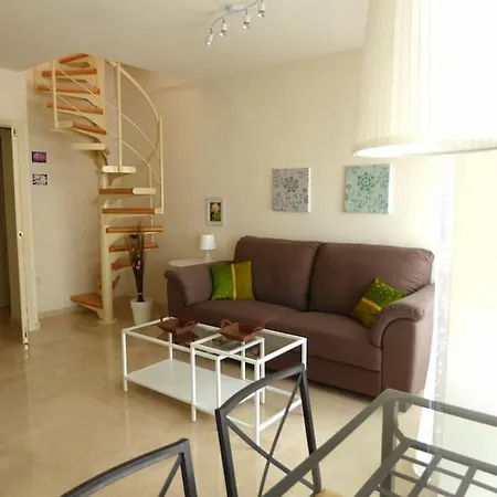 Atico Fresco Y Luminoso Con Aparcamiento Privado Apartment Nerja Exterior photo